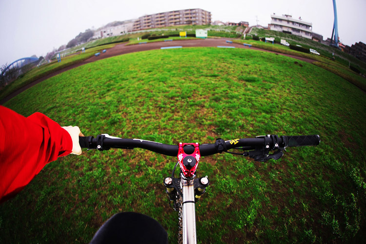MTB マウンテンバイク YAMADORI 1st 26 多摩川河原サイクリングロード