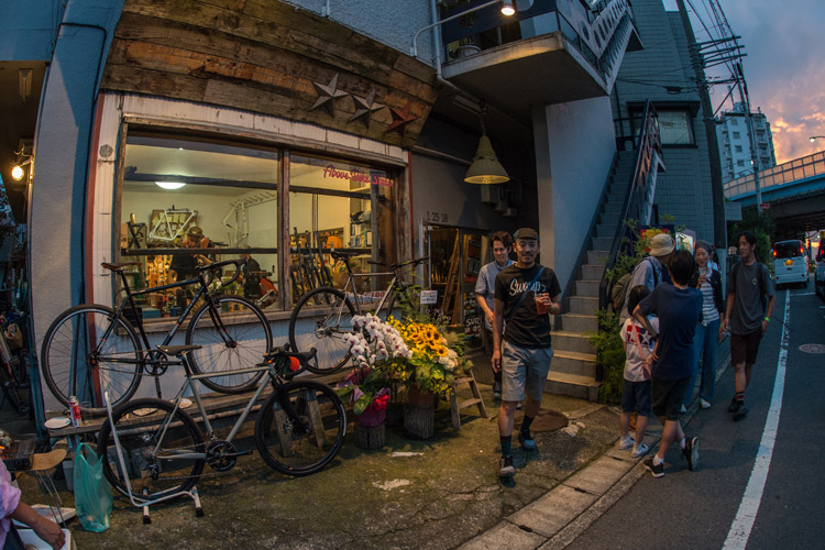 Above Bike Storeの10th Anniversary Partyに行ってきました