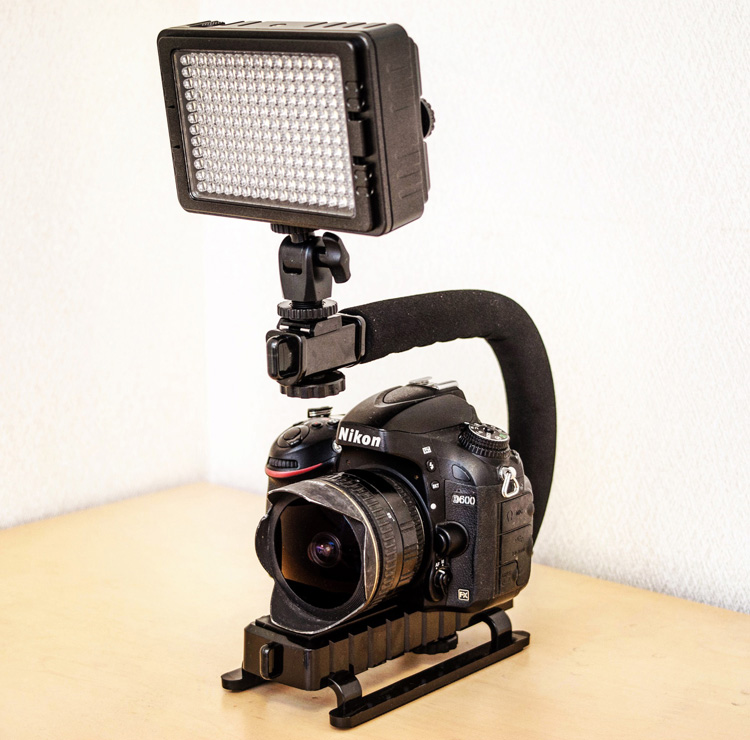 R-STYLE スタビライザーハンドル UTEBIT LEDビデオライト Nikon D600