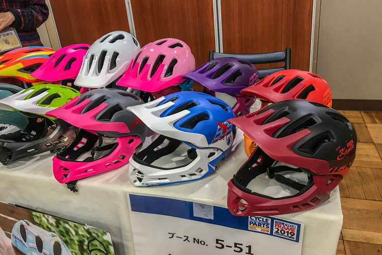 第三回サイクルパーツ合同展示会 福島双輪株式会社 TETE ヘルメット