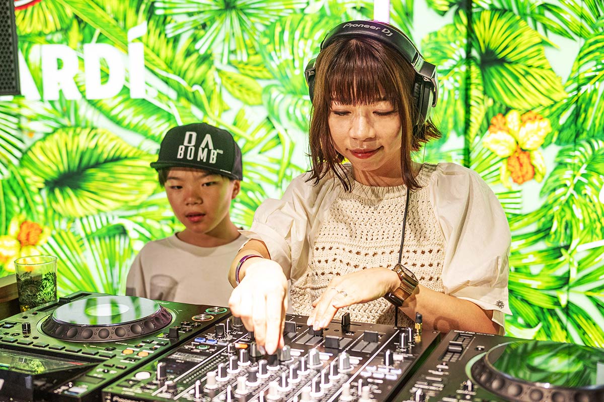 バカルディ ポップアップイベント 渋谷 珠魅DJ