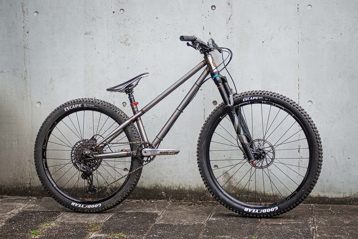 croMOZU275