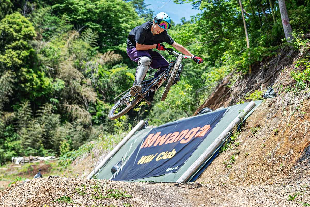 Mwanga Wild Club ムワンガ HAYABUSA リュウ君
