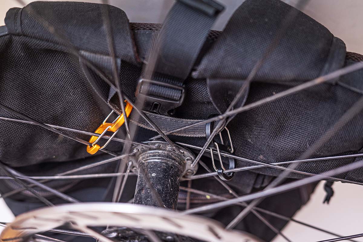TB-BACKPACK Cordura SPECIALIZED Turbo Levo SL Comp Carbon GOODYEAR Wrangler MTF ElectricDrive Tubeless Complete