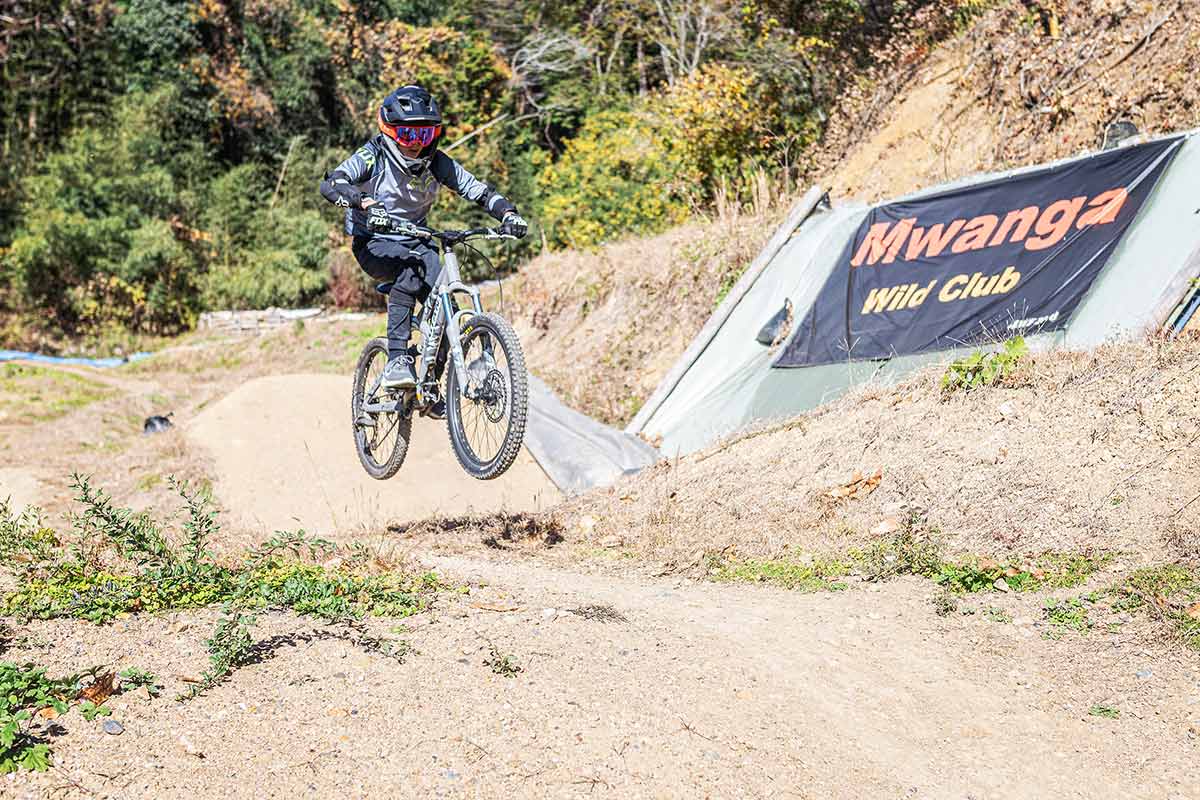 Mwanga Wild Club ムワンガ じっくりジャンプレッスン