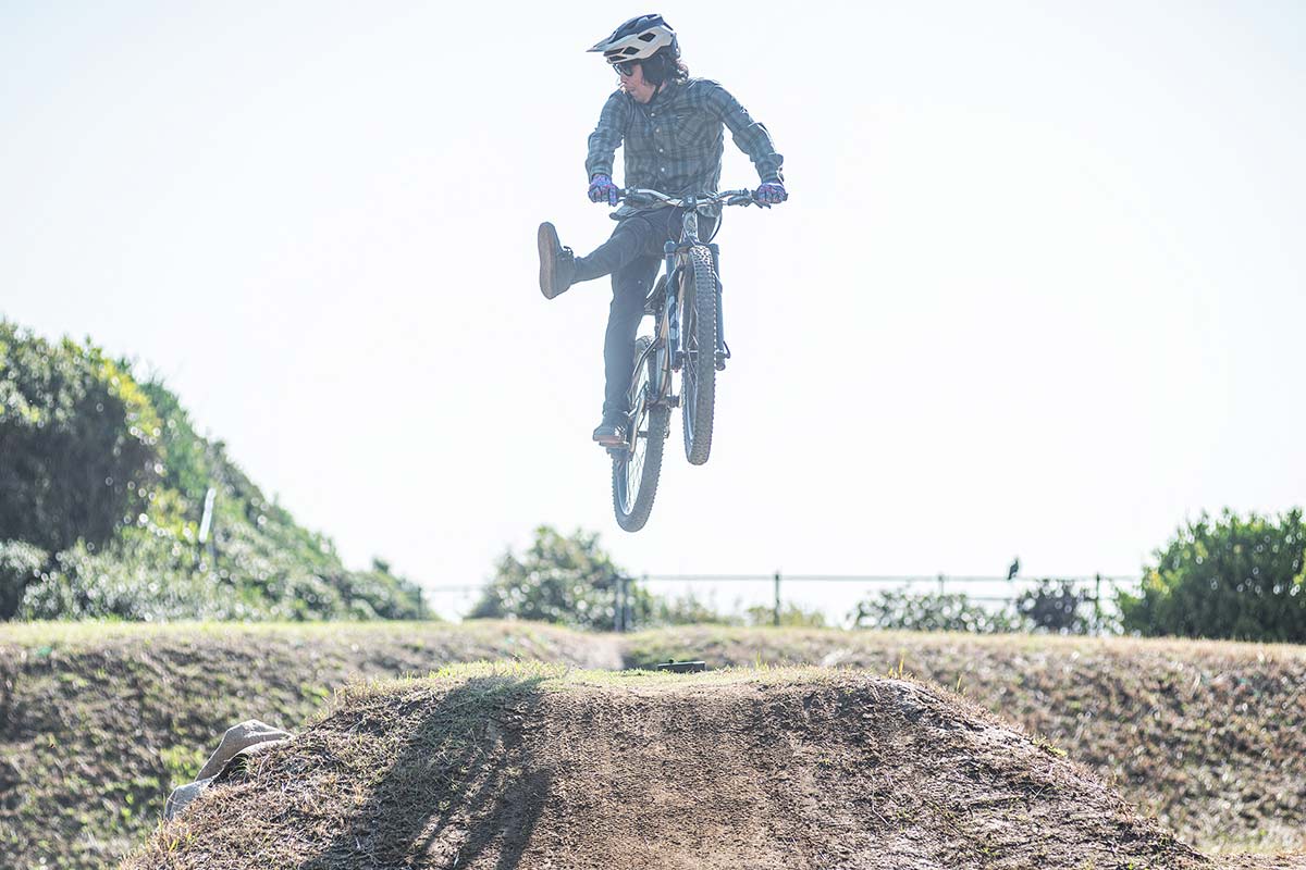 幕張ダート COGNATIVE croMOZU275