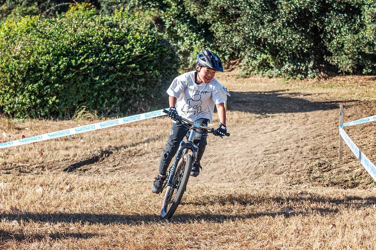 バイクランド幕張 BIKELAND バイクロア BIKELORE エハル HAYABUSA