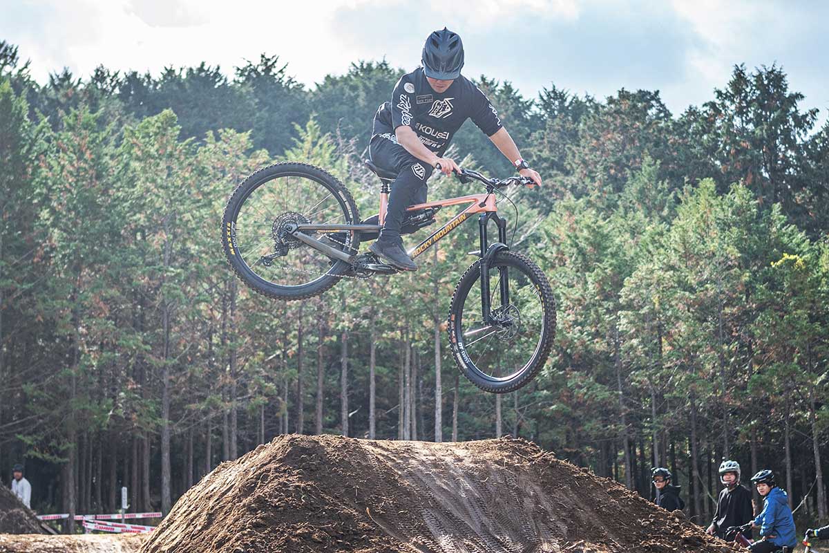 フォレストバイク FOREST MANIA フォレストマニア 2025 ハイクラス ウィップオフ 立田