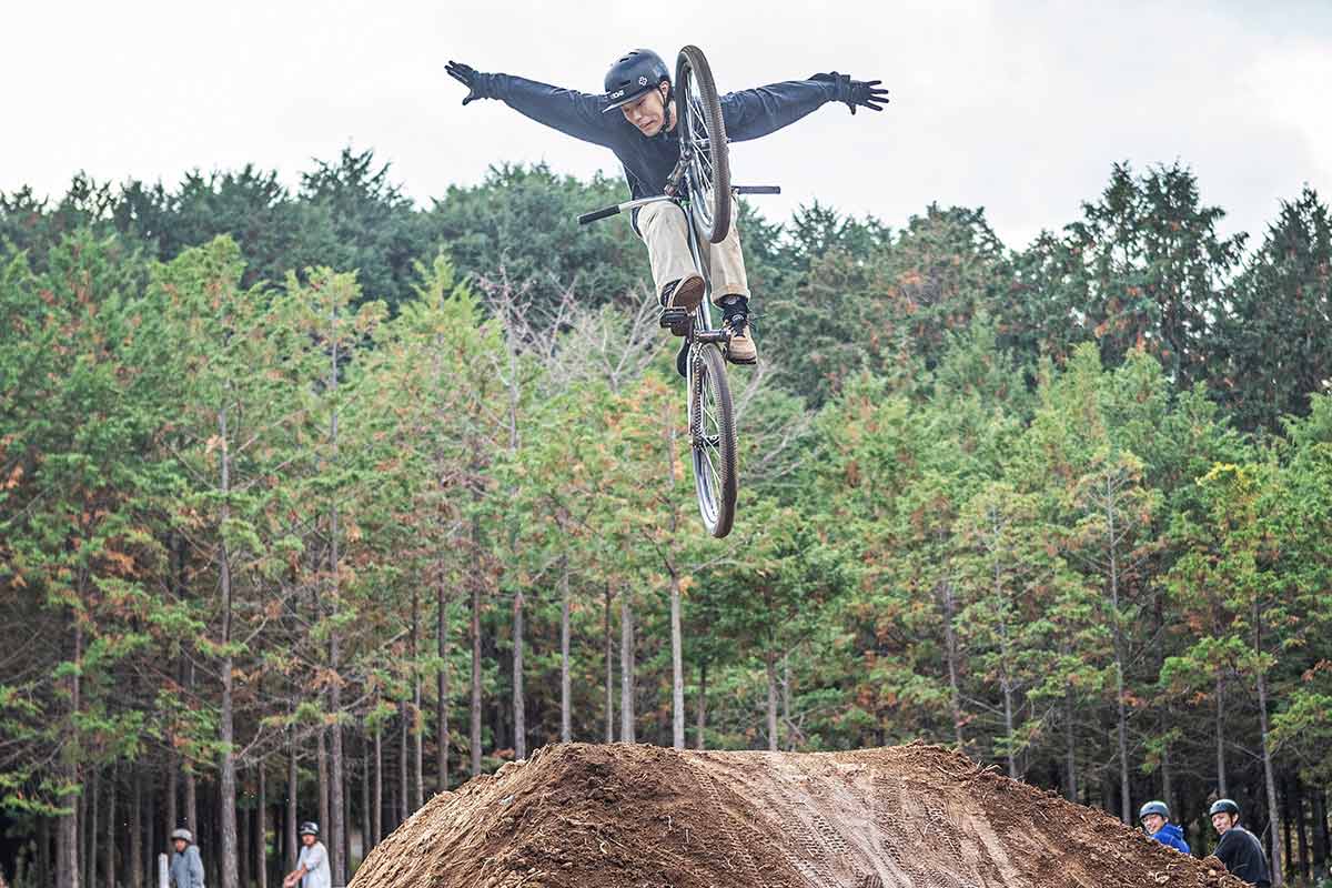 フォレストバイク FOREST MANIA フォレストマニア 2025 ハイクラス トリックコンテスト アリエッティ MOZU