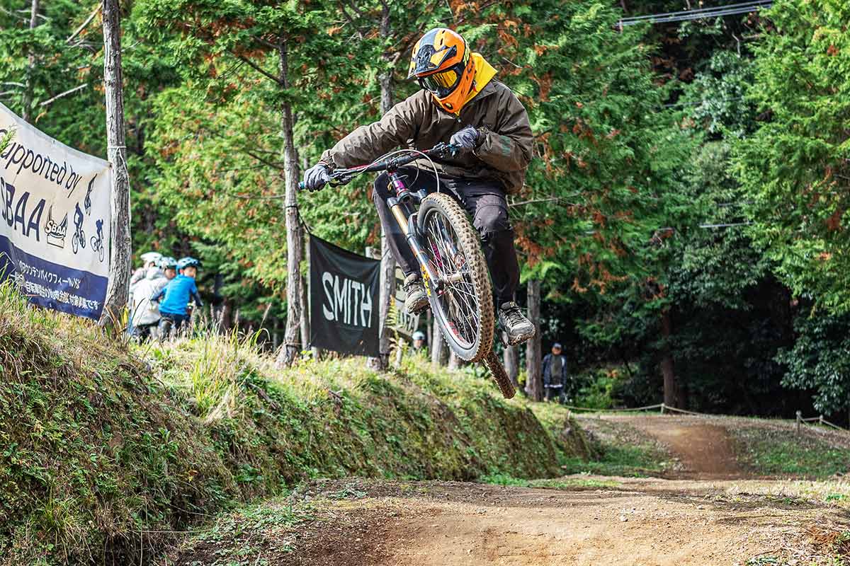 フォレストバイク FOREST MANIA フォレストマニア 2025 ビギナークラス