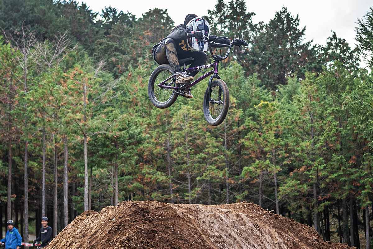 フォレストバイク FOREST MANIA フォレストマニア 2025 ハイクラス トリックコンテスト