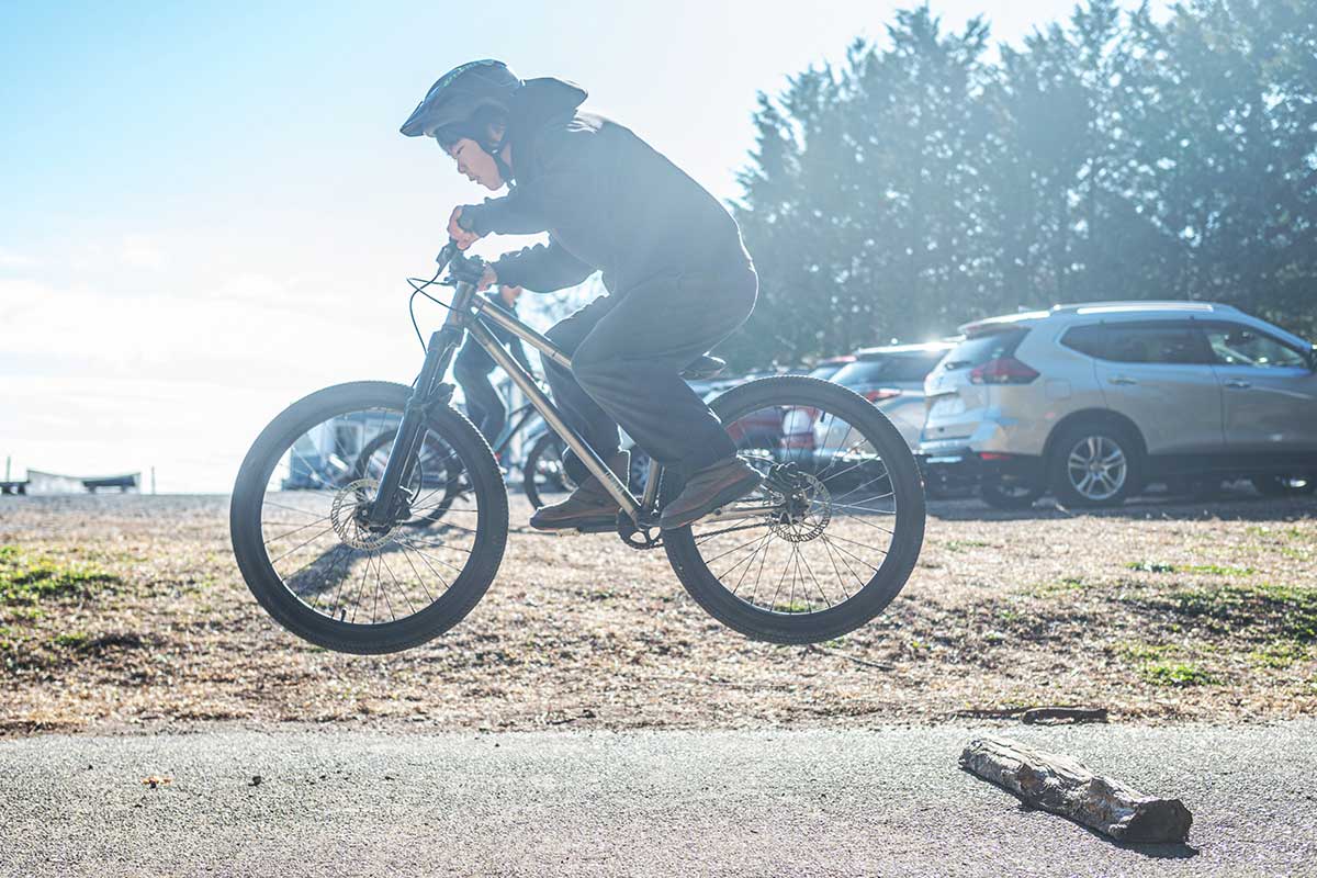 フォレストバイク ファイアークラッカー HAYABUSA 叶大