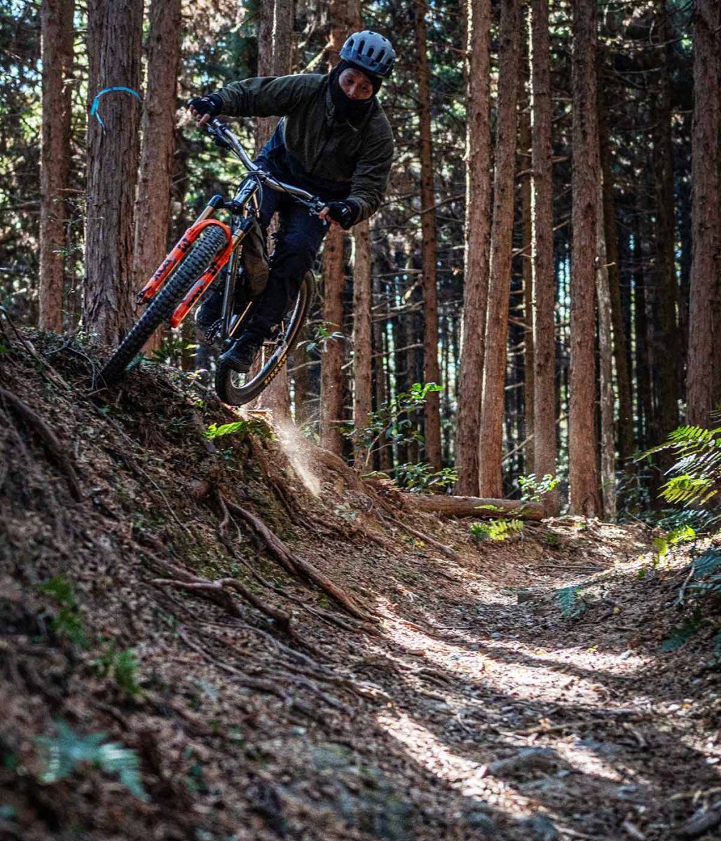 サタジュク トレイル