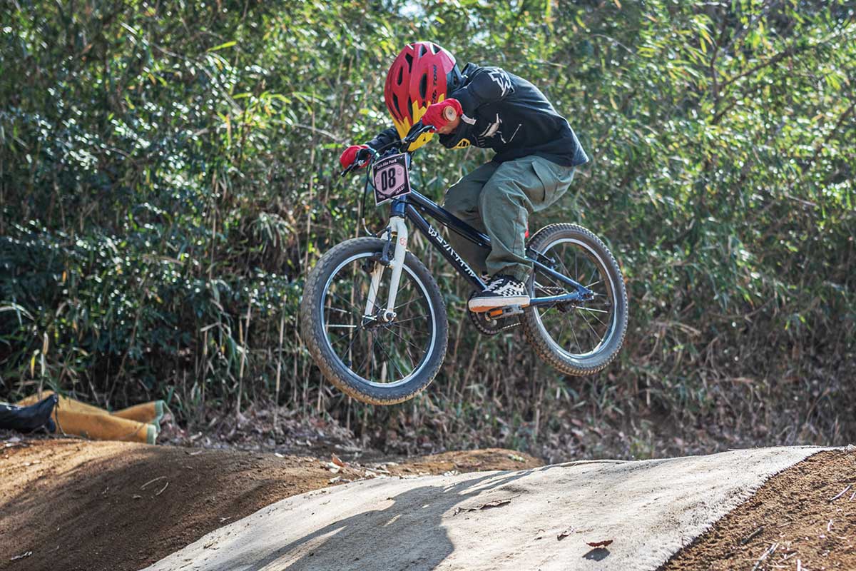 スマイルバイクパーク SBP キッズダートジャンプコンテスト アオ君