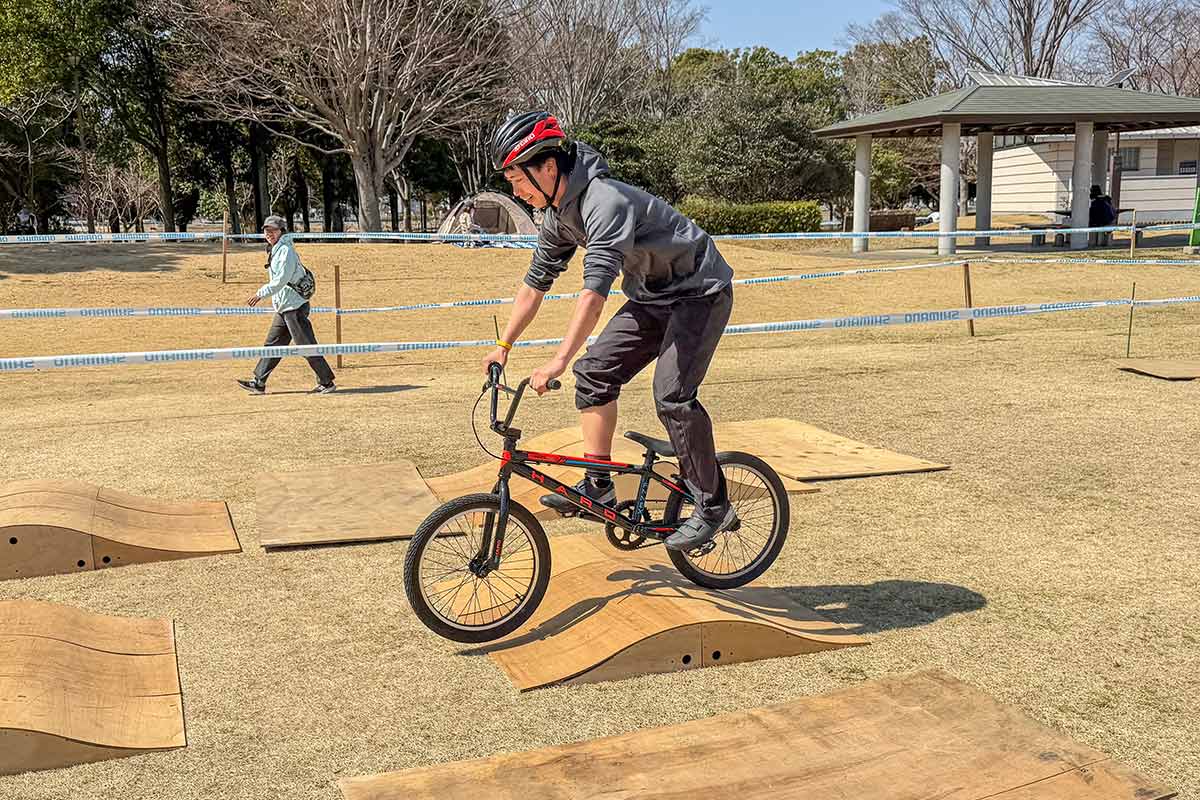 バイクランド土浦 パンプトラック レンタルBMX